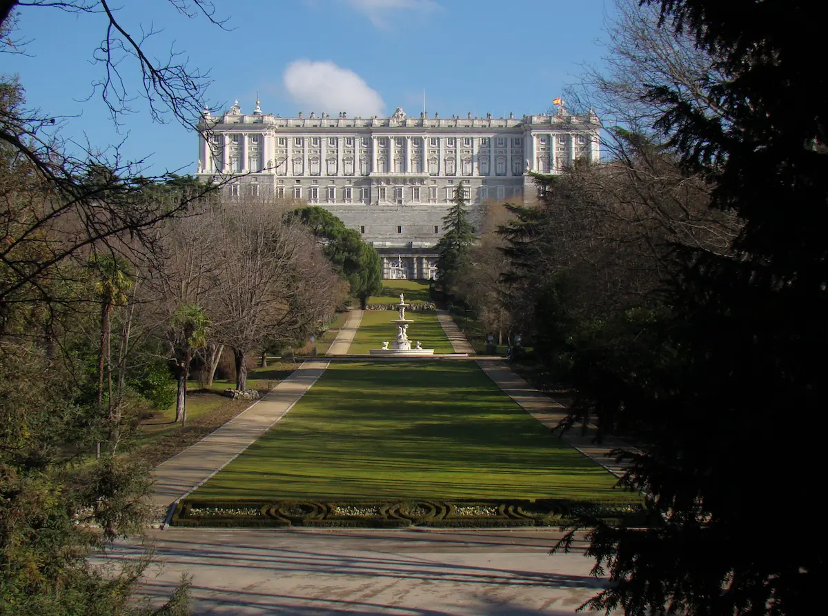 The Christmas Fire, Madrid